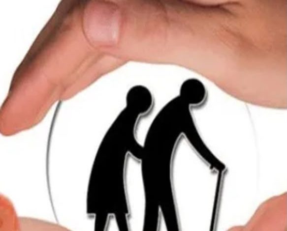 चार माह से नहीं मिली सामाजिक सुरक्षा पेंशन, बुजुर्गों को हो रही परेशानी:नगर निगम के चक्कर लगा रहे हितग्राही, जिला कोषालय में बजट नहीं होने की बात सामने आई