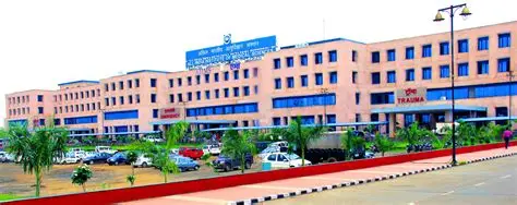 भोपाल: एम्स की नर्सिंग ऑफिसर ने फांसी लगाई