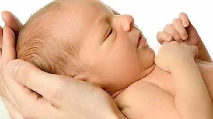 MP News: जच्चा-बच्चा की मौत पर कार्रवाई: 2 डॉक्टर और 2 नर्सिंग ऑफिसर निलंबित, जांच समिति गठित