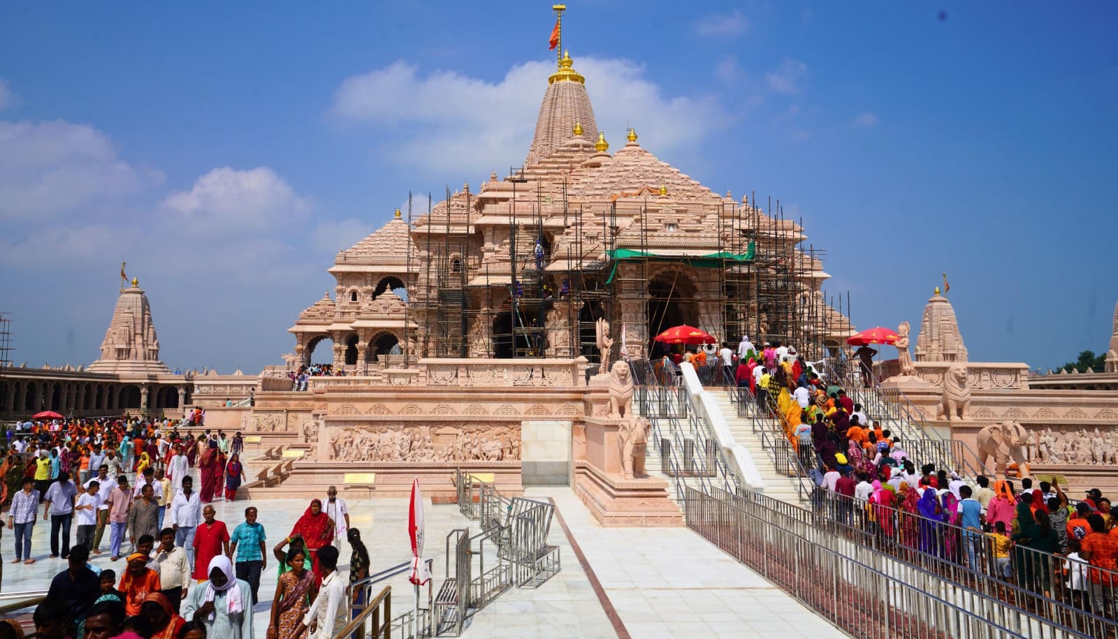 Uttar Pradesh News: पिछले वर्ष की तुलना में 10 प्रतिशत से अधिक श्रद्धालुओं ने किए श्री रामलला के दर्शन; अब तक 35 लाख से अधिक श्रद्धालु पहुंचे अयोध्या धाम