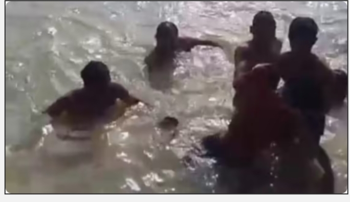 MP News: मैहर में तालाब में डूबने से 21 वर्षीय युवक की मौत, बचाने गहरे पानी में उतरे चौकी प्रभारी