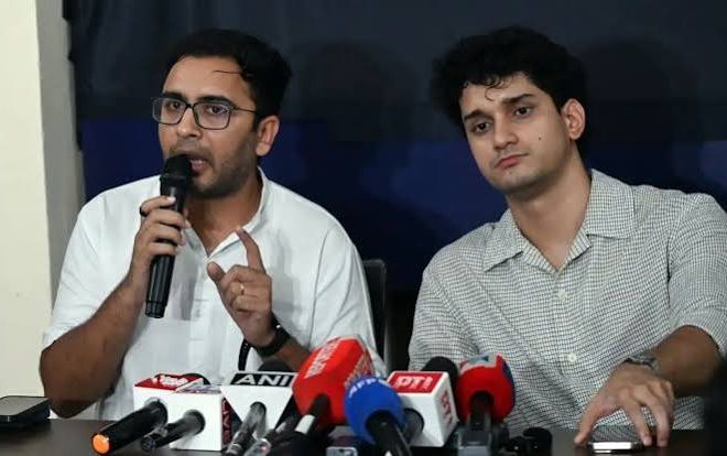 सीजेपी की प्रेस वार्ता: आशुतोष बोले- देश में आपातकाल से भी बदतर हालात