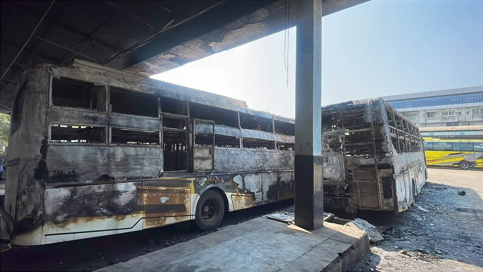 Bhopal News: आईएसबीटी में वर्मा ट्रेवल्स का दबदबा: आठ बसों में आग के बाद सुरक्षा व्यवस्था पर सवाल