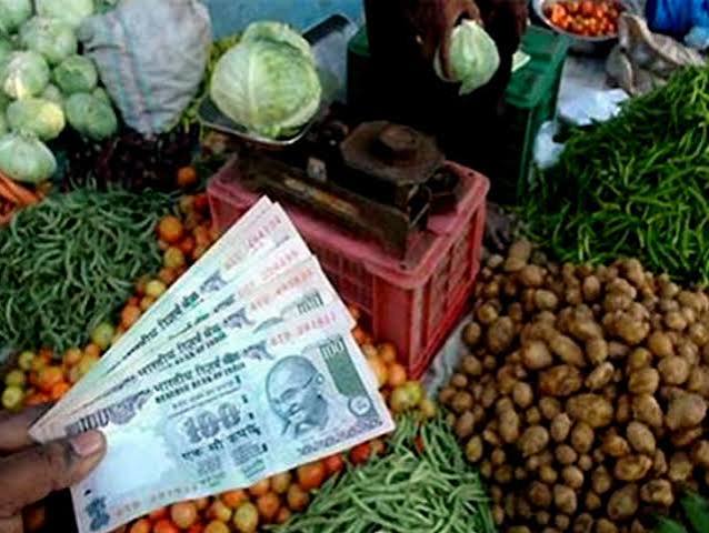 MP NEWS: मसालों से मेवों तक के बढ़े दाम, टीवी-फ्रिज खरीदना भी महंगा: खाद्य पदार्थों के साथ इलेक्ट्रॉनिक उत्पादों की कीमतों में 10 से 25 प्रतिशत तक का उछाल
