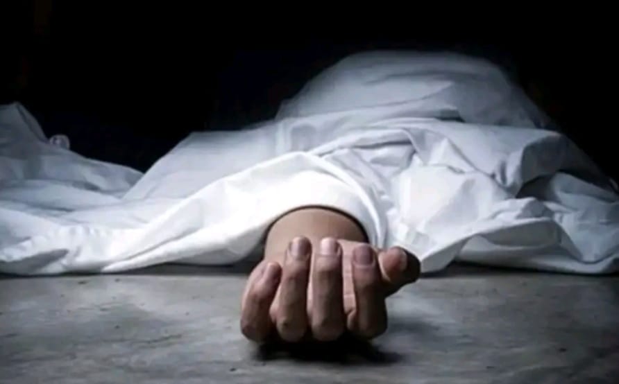 एम्बुलेंस के हाइवे में जाम में फंसने से महिला की मौत